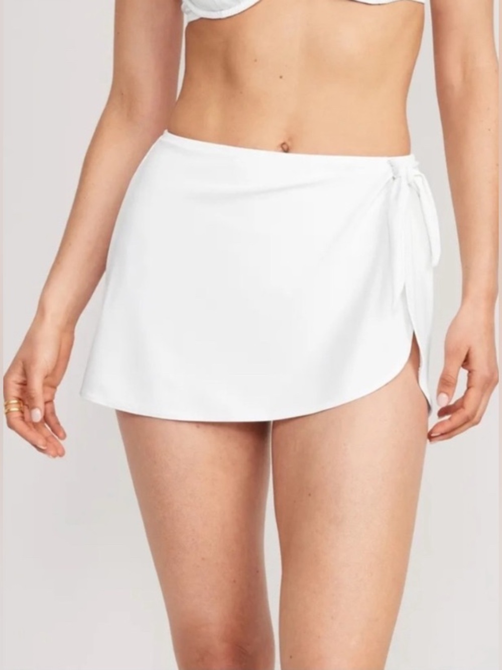 Shade & Shore White Swim Skirt Cover-Up